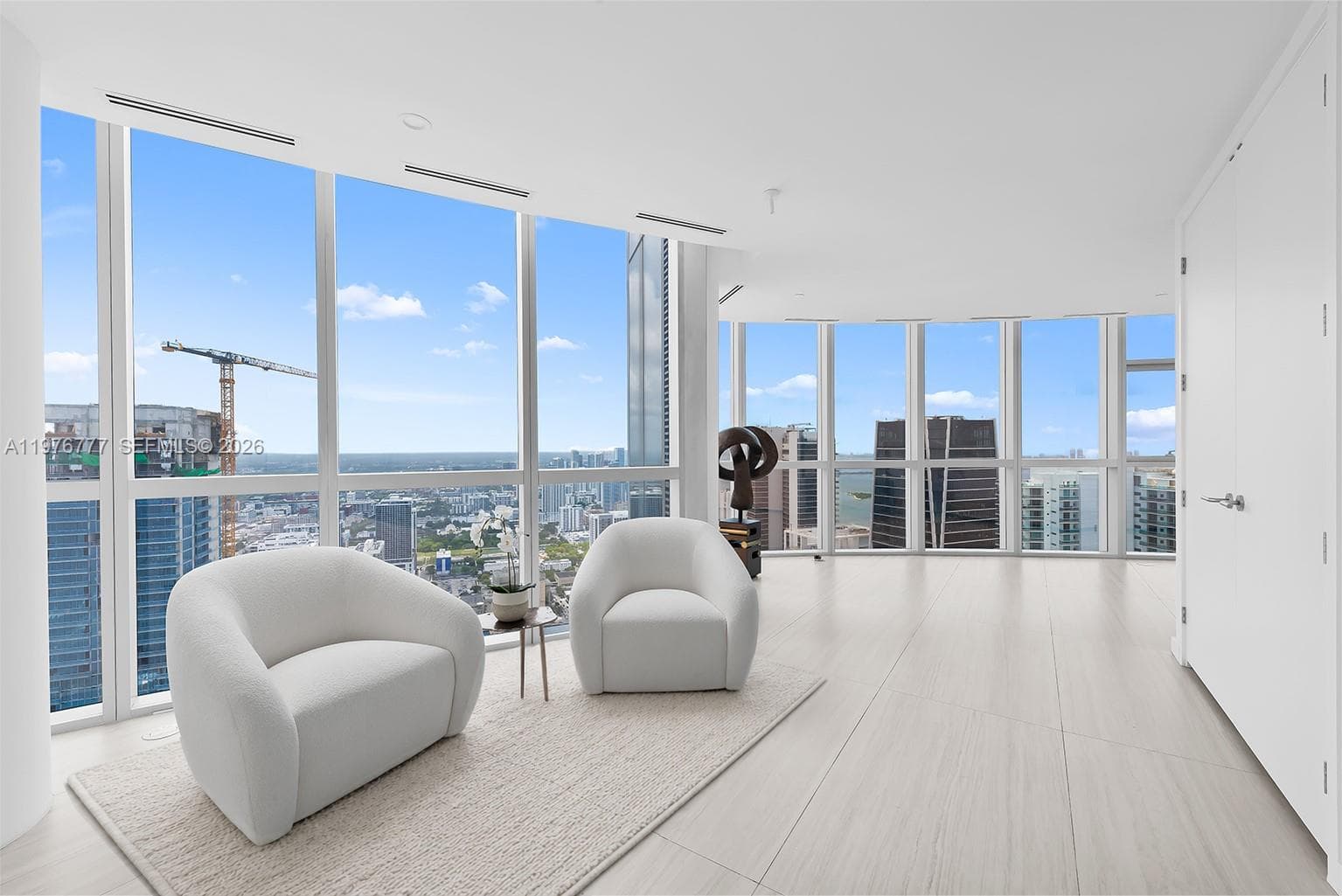 Paramount Miami Worldcenter · #PH 5700 in Miami - Photo 8
