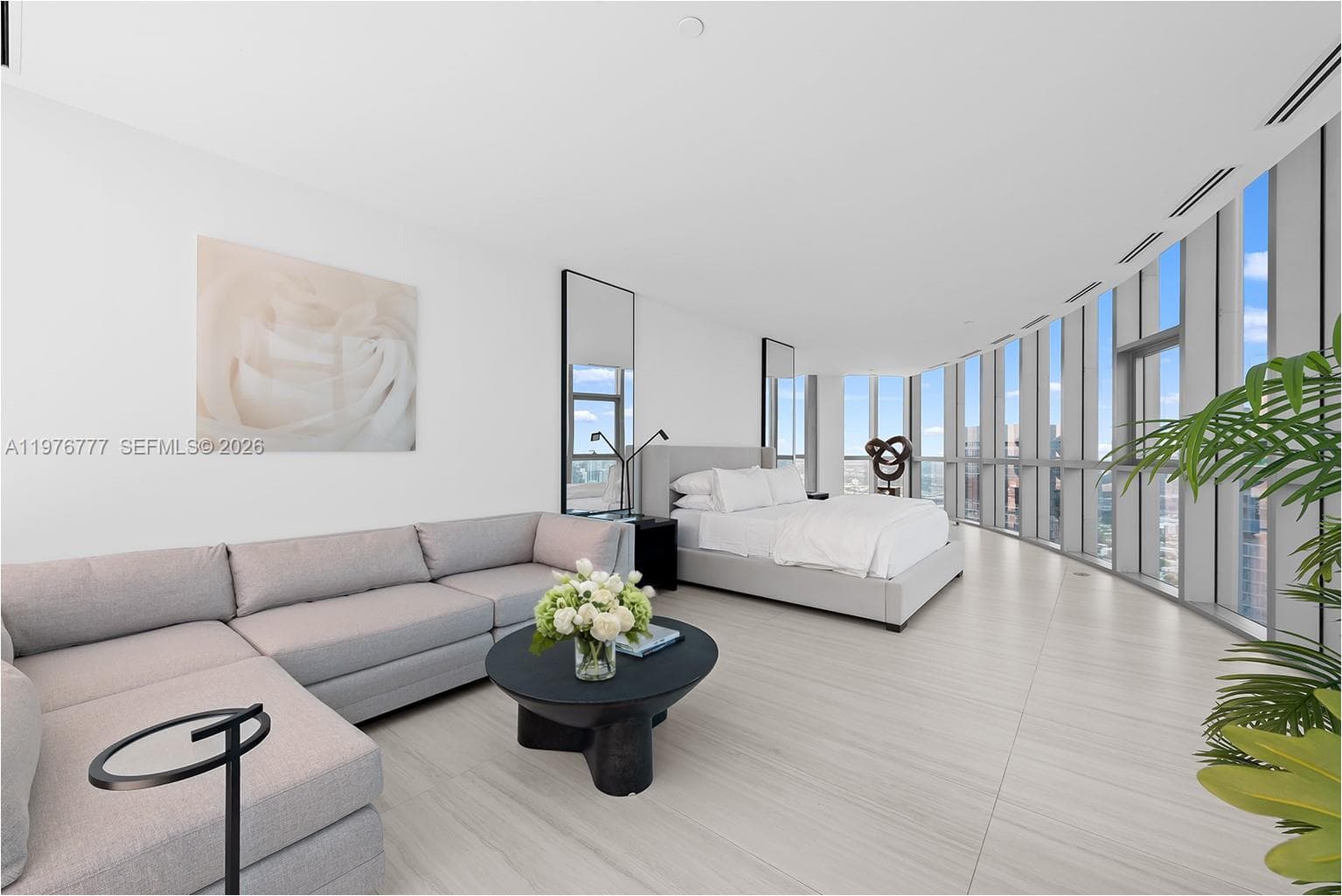 Paramount Miami Worldcenter · #PH 5700 in Miami - Photo 25
