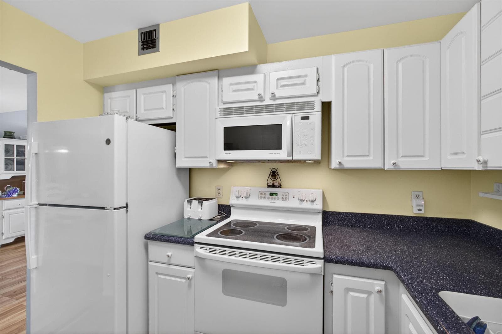11-web-or-mls-5D1A0185