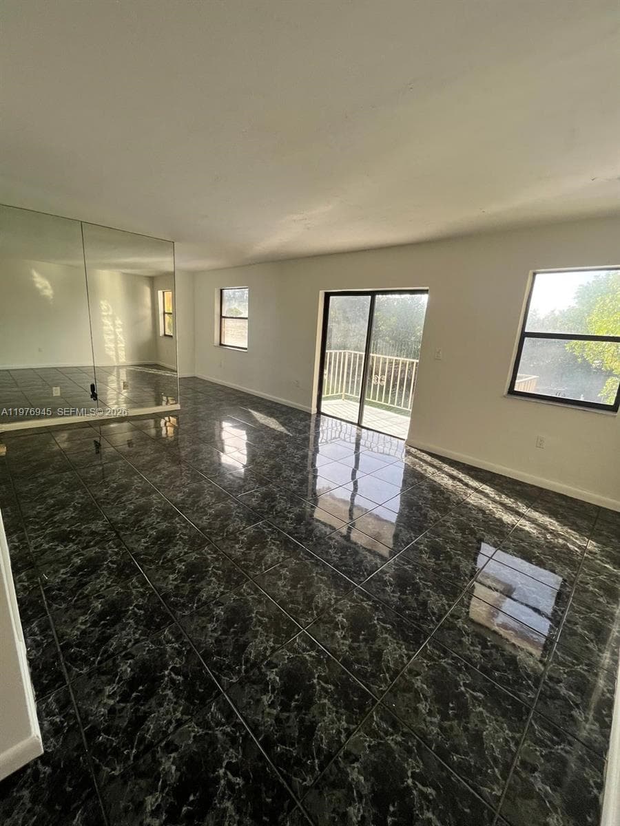 MELROSE PLACE SOUTH CONDO · #10 in North Miami Beach - Photo 3