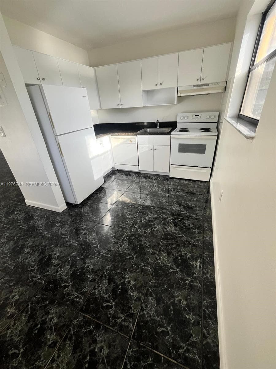 MELROSE PLACE SOUTH CONDO · #10 in North Miami Beach - Photo 4