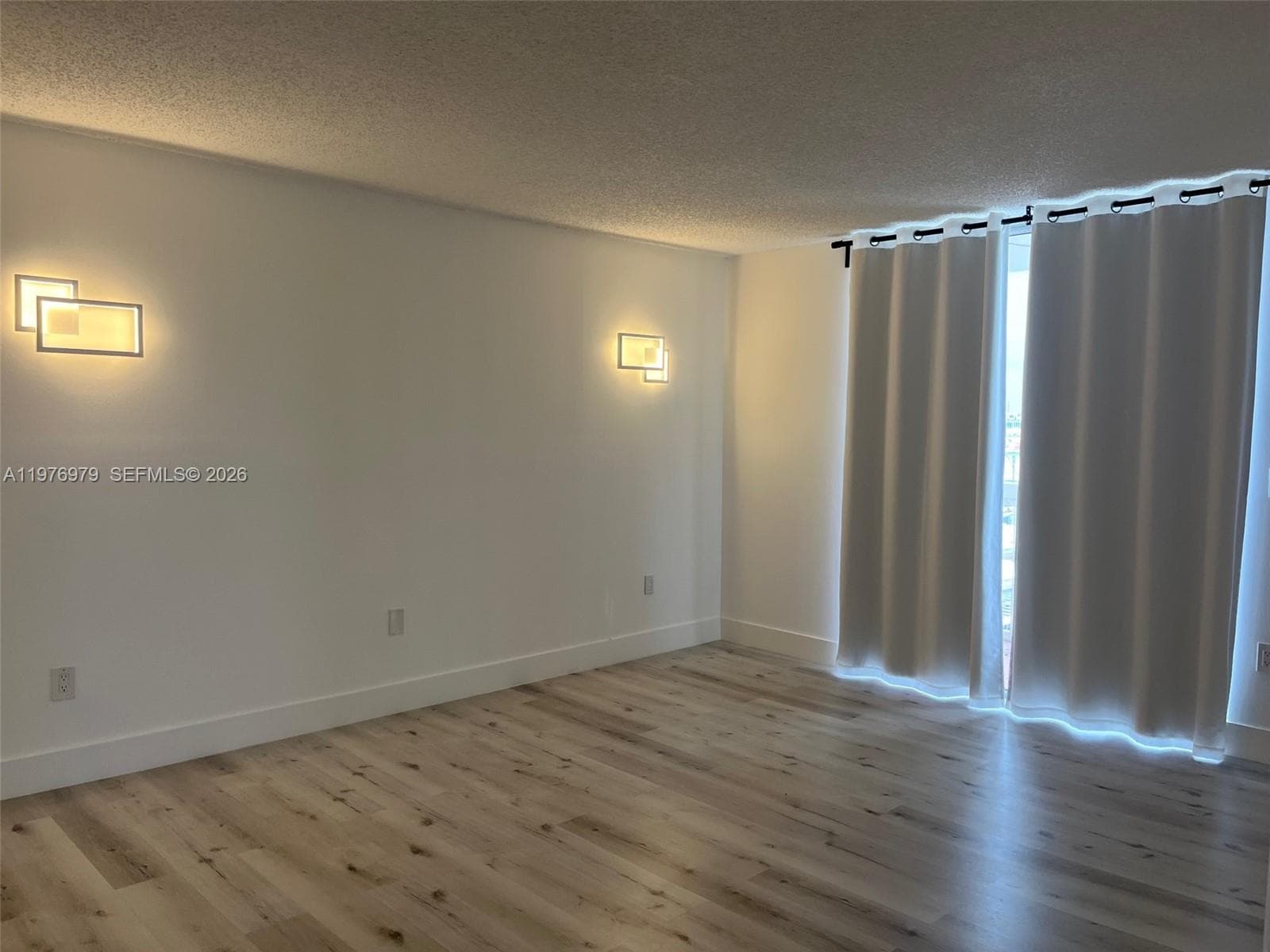 COLONNADE BAY CONDO · #402 in Miami Beach - Photo 16