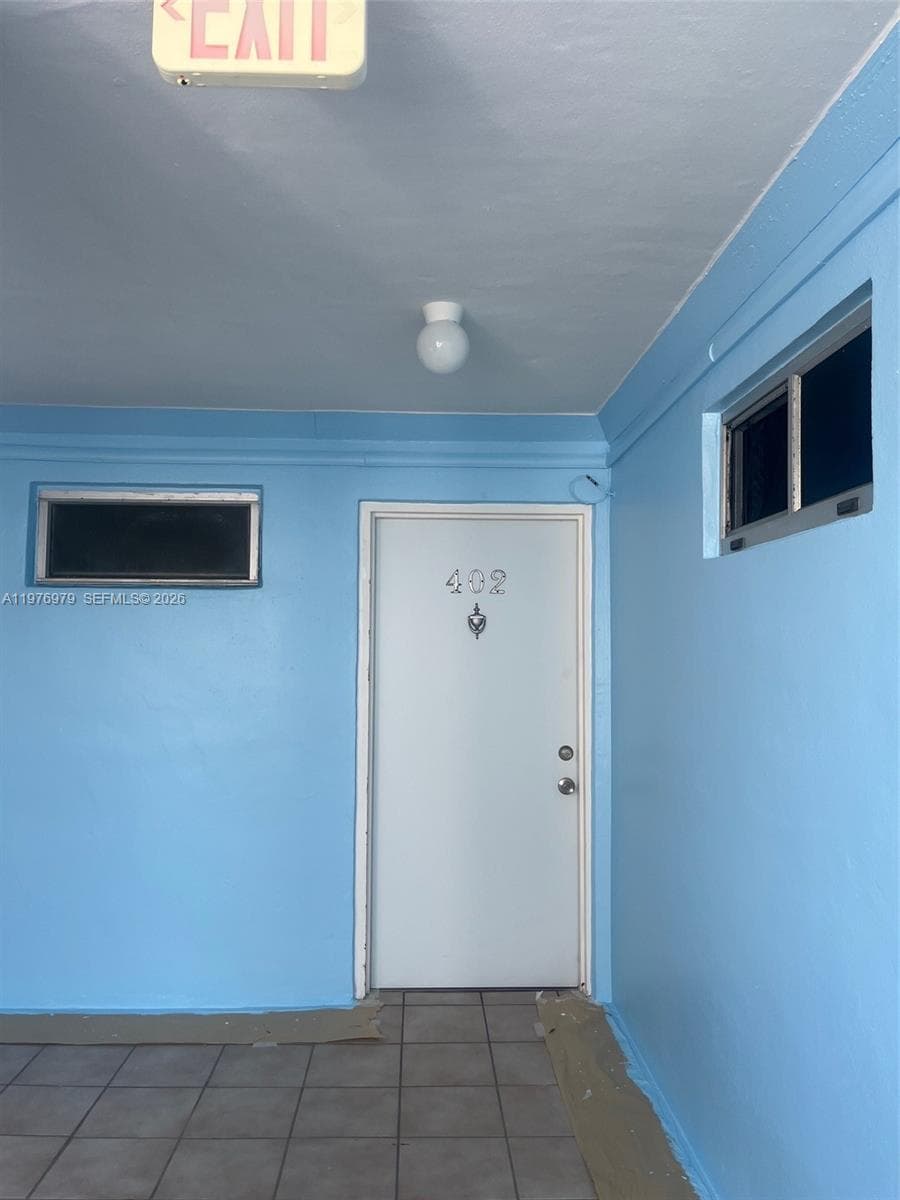 COLONNADE BAY CONDO · #402 in Miami Beach - Photo 5