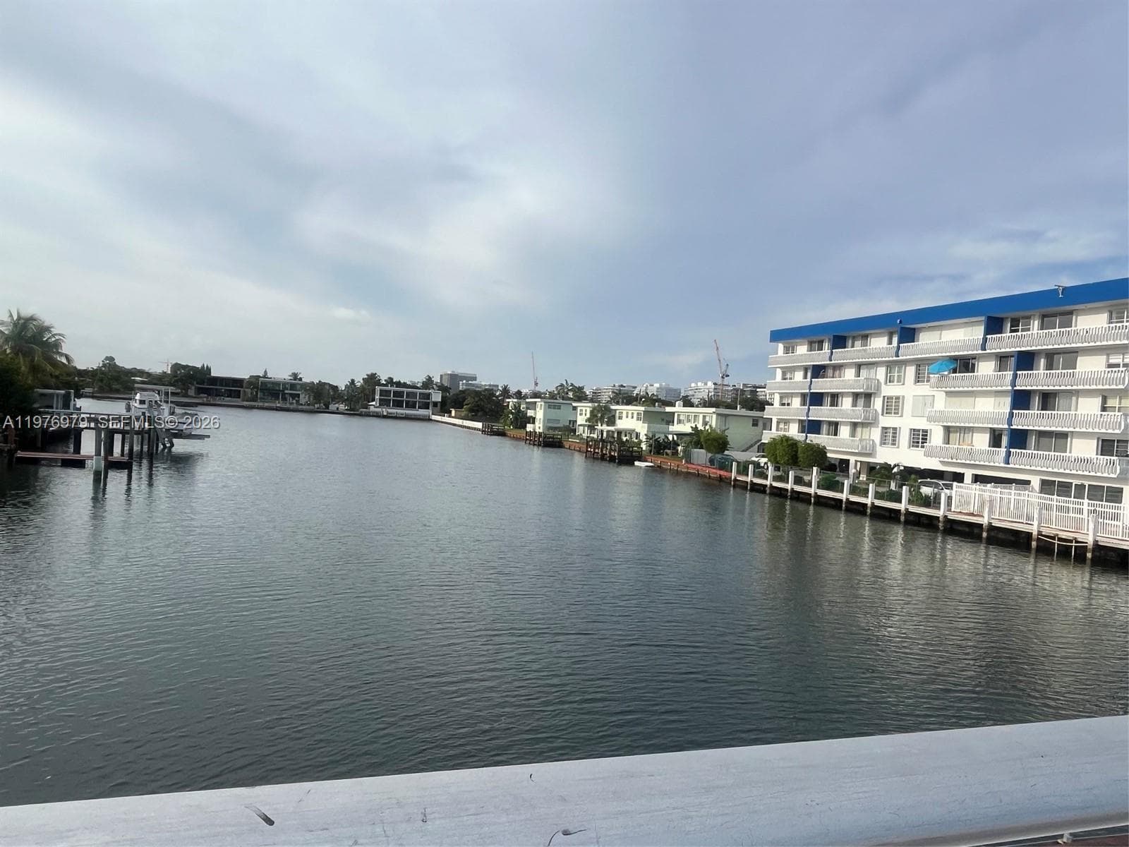 COLONNADE BAY CONDO · #402 in Miami Beach - Photo 4