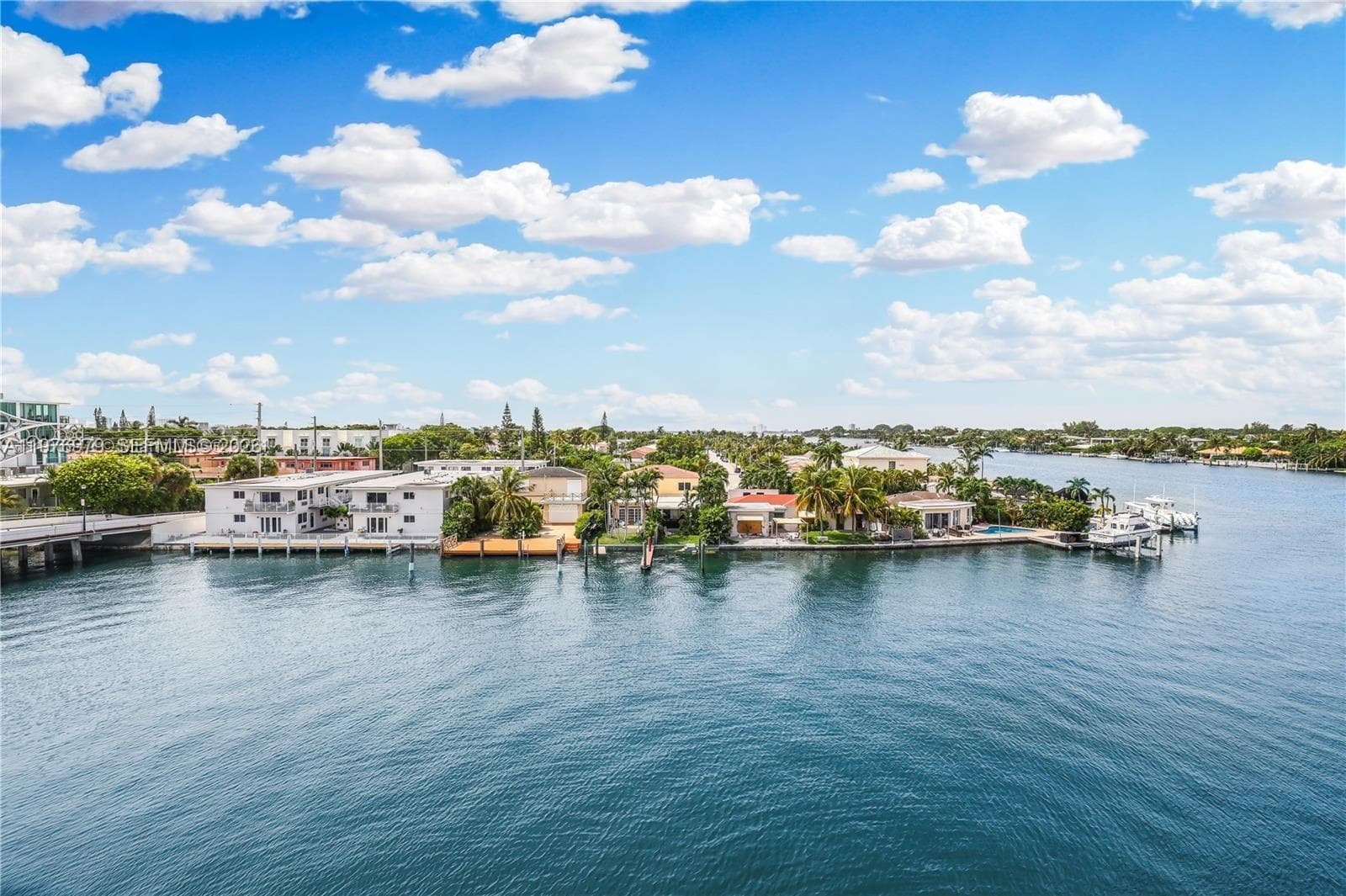 COLONNADE BAY CONDO · #402 in Miami Beach - Photo 8