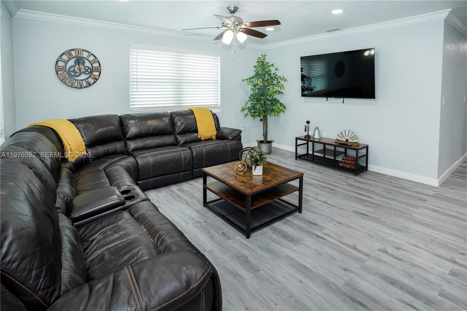 1647 NW 29th Ave photo 5