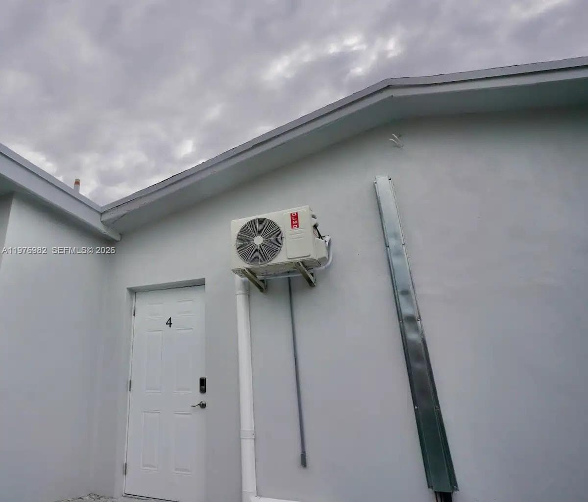 1647 NW 29th Ave photo 18