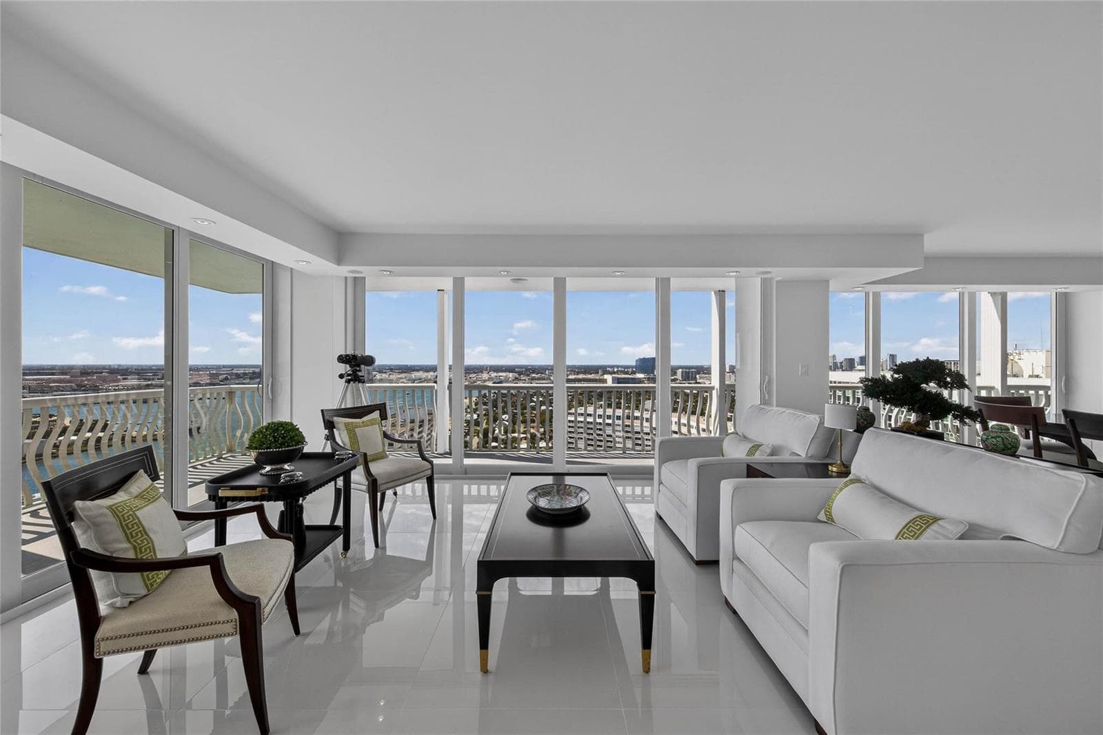 Living Room Facing West