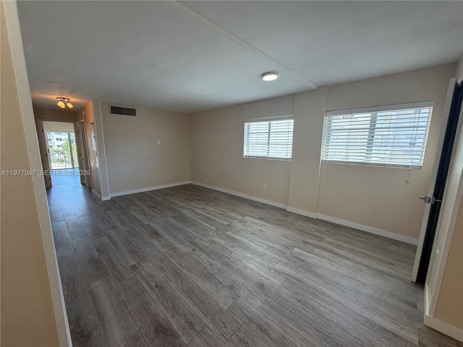 GOLDEN HOUSE CONDO · #408 in Miami Beach - Photo 5
