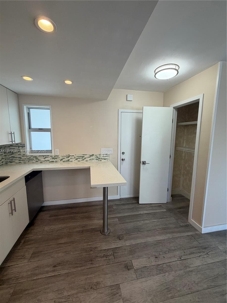 GOLDEN HOUSE CONDO · #408 in Miami Beach - Photo 8