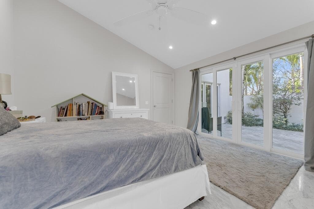 355 Library-Bed-5-1w