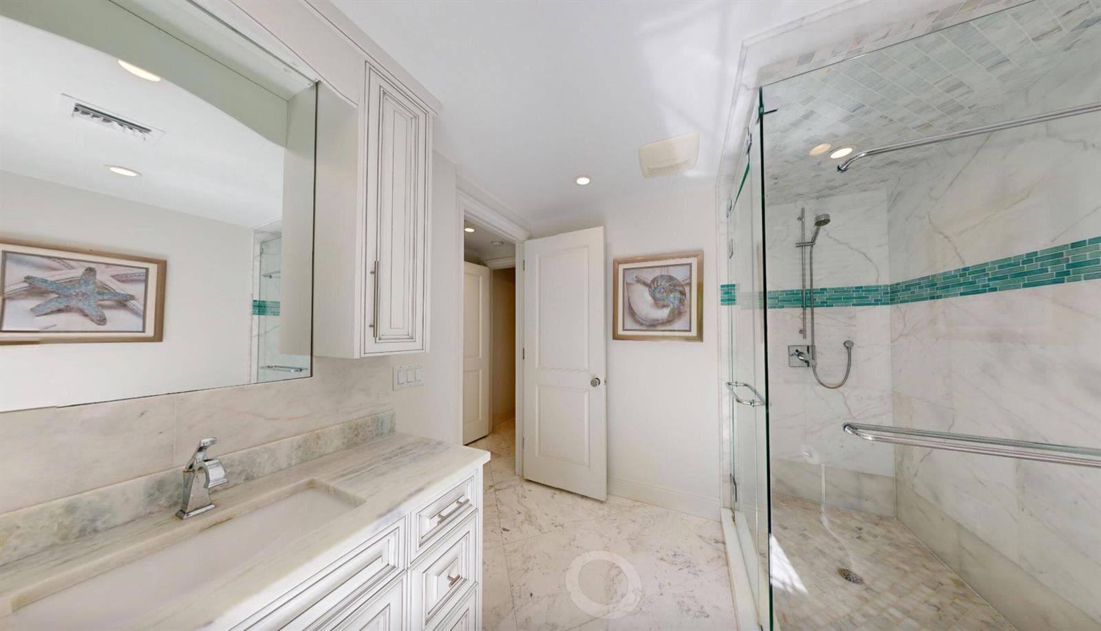 355-bath3b