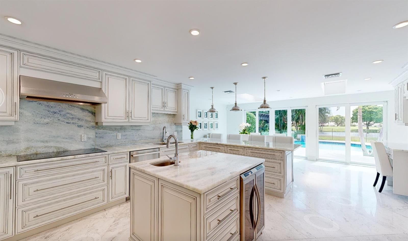 355-kitchen