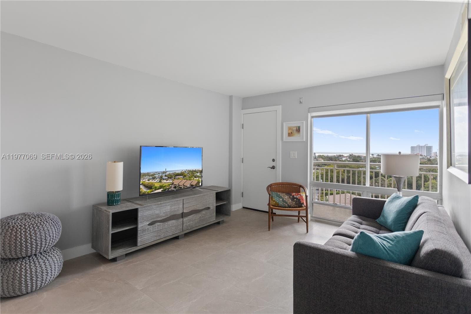 Waters Edge Condo · #901 in Pompano Beach - Photo 18