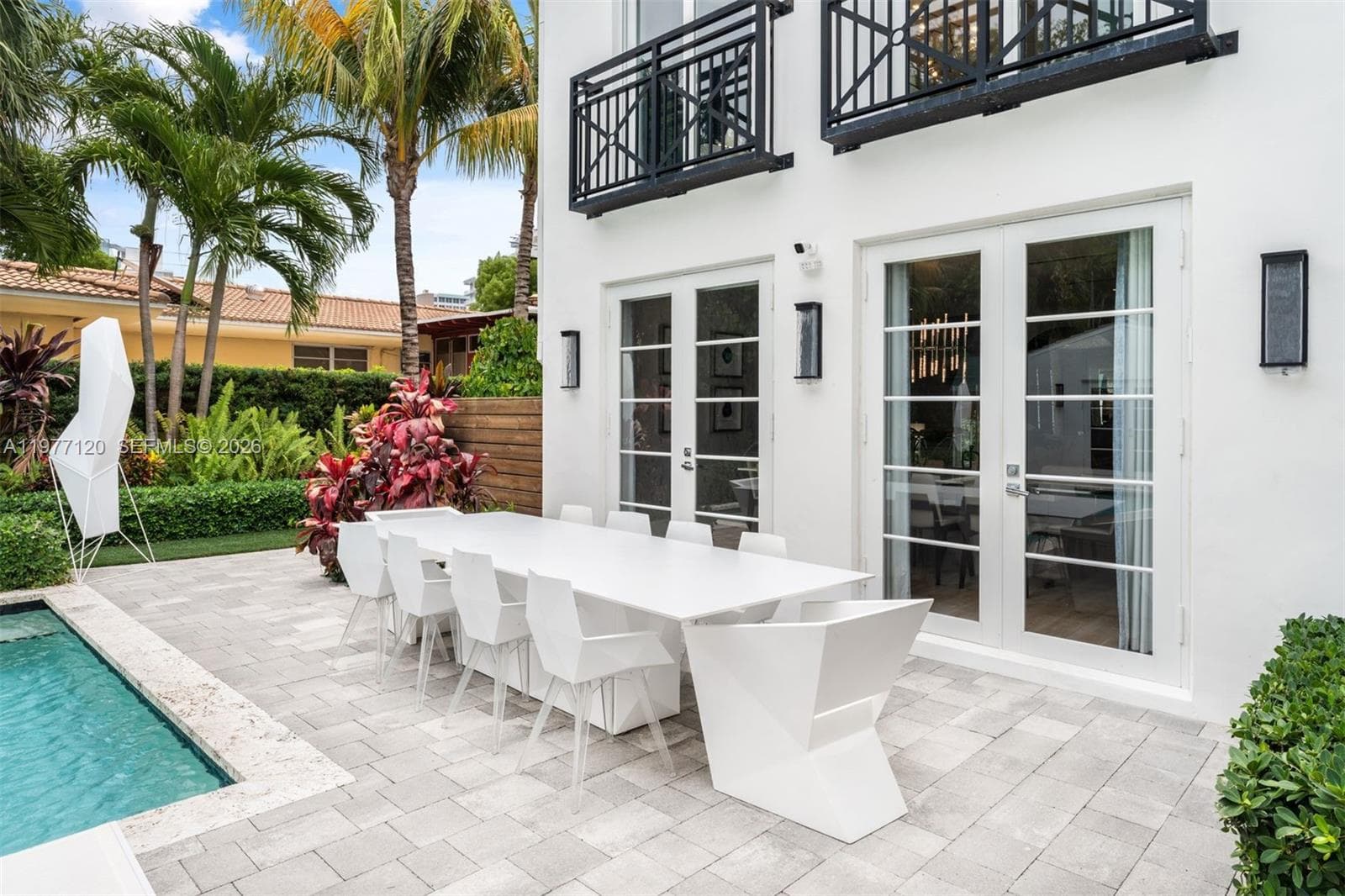 Outdoor Dining Area