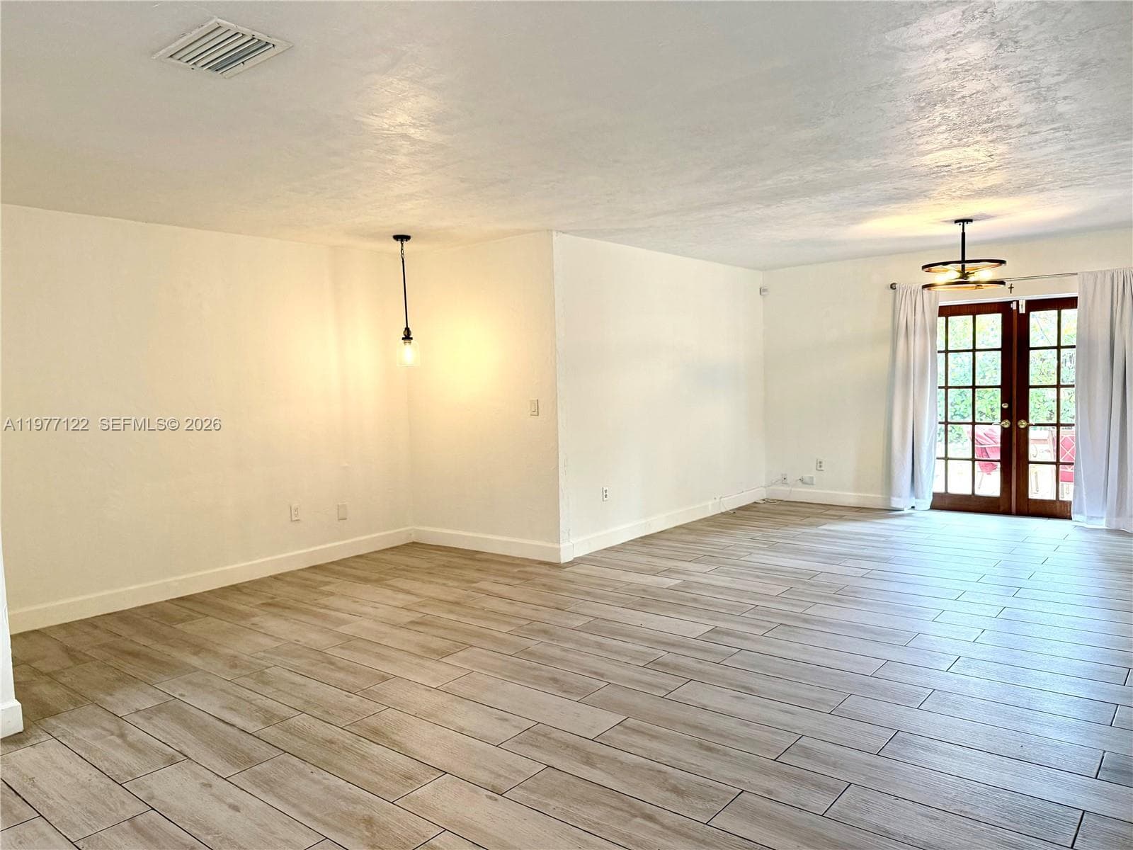 Dining nook