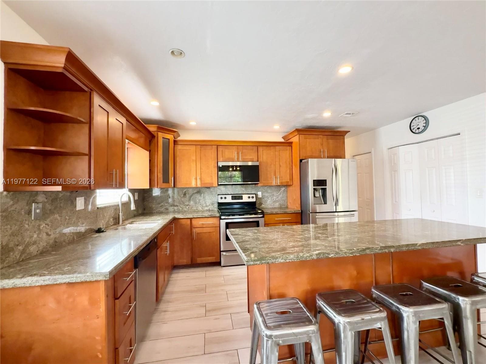 Granite kitchen counters with new appliances