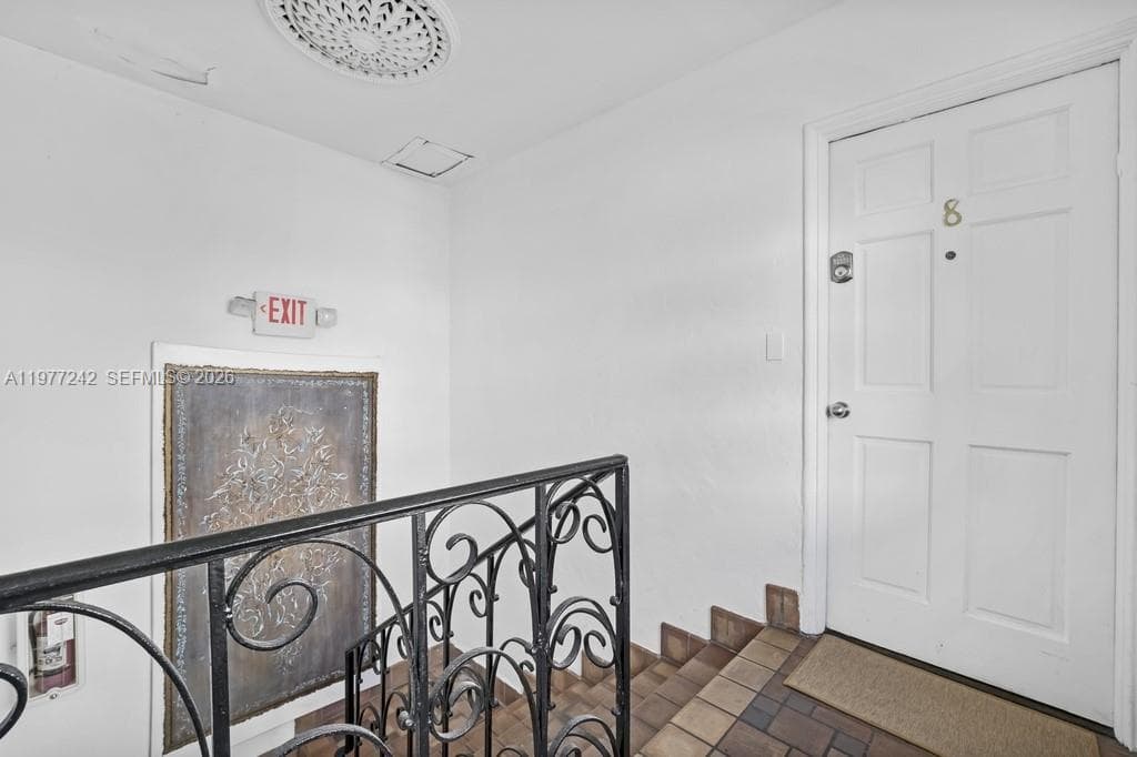 FLAMINGO WAVE CONDO · #8 in Miami Beach - Photo 24