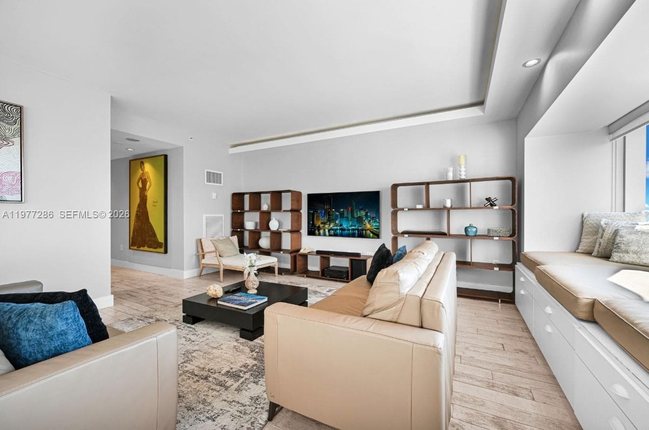 MILLENNIUM TOWER CONDOMIN · #3401 in Miami - Photo 6