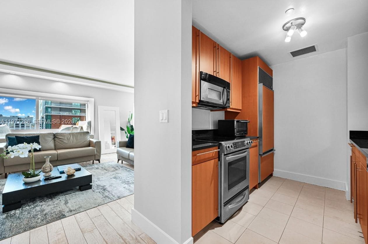 MILLENNIUM TOWER CONDOMIN · #3401 in Miami - Photo 18
