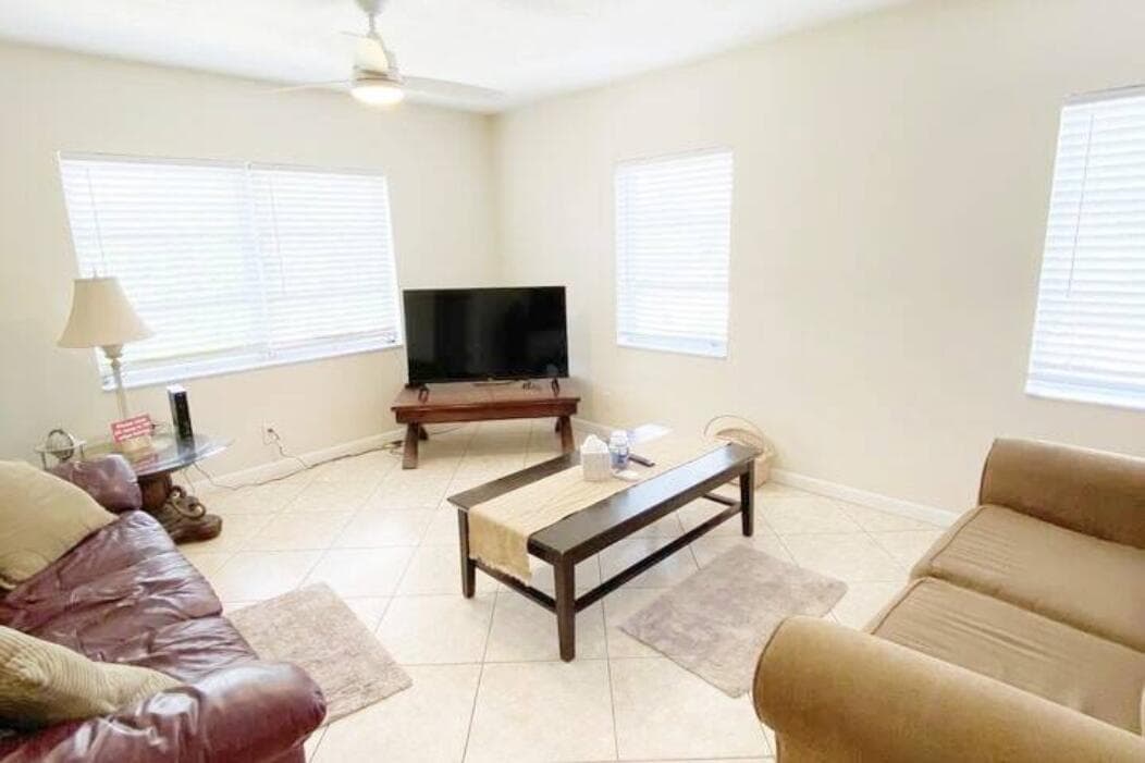 3) Living Room II