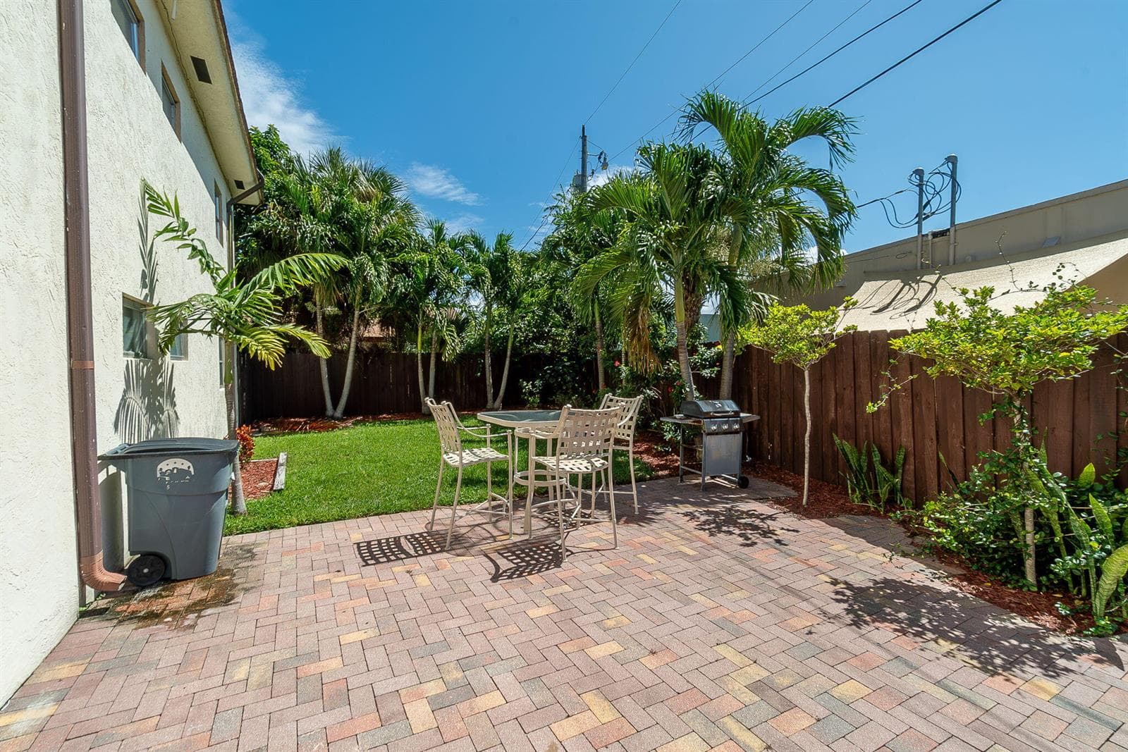 13) SW Community Patio I