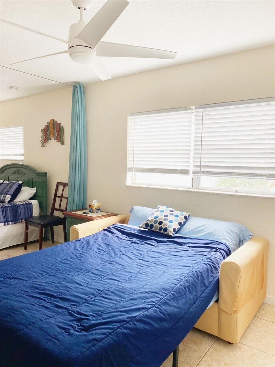 7) Split bedroom III