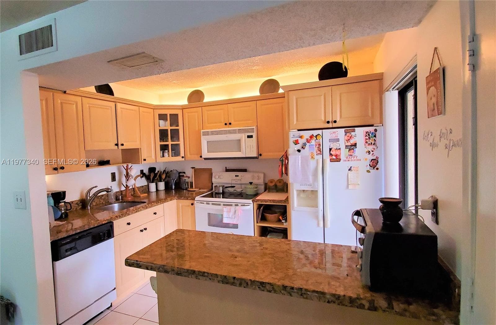 Quatraine Condo · #1 in Miami - Photo 7