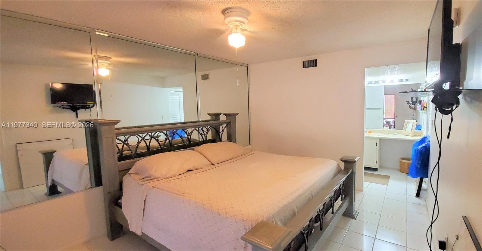 Quatraine Condo · #1 in Miami - Photo 5