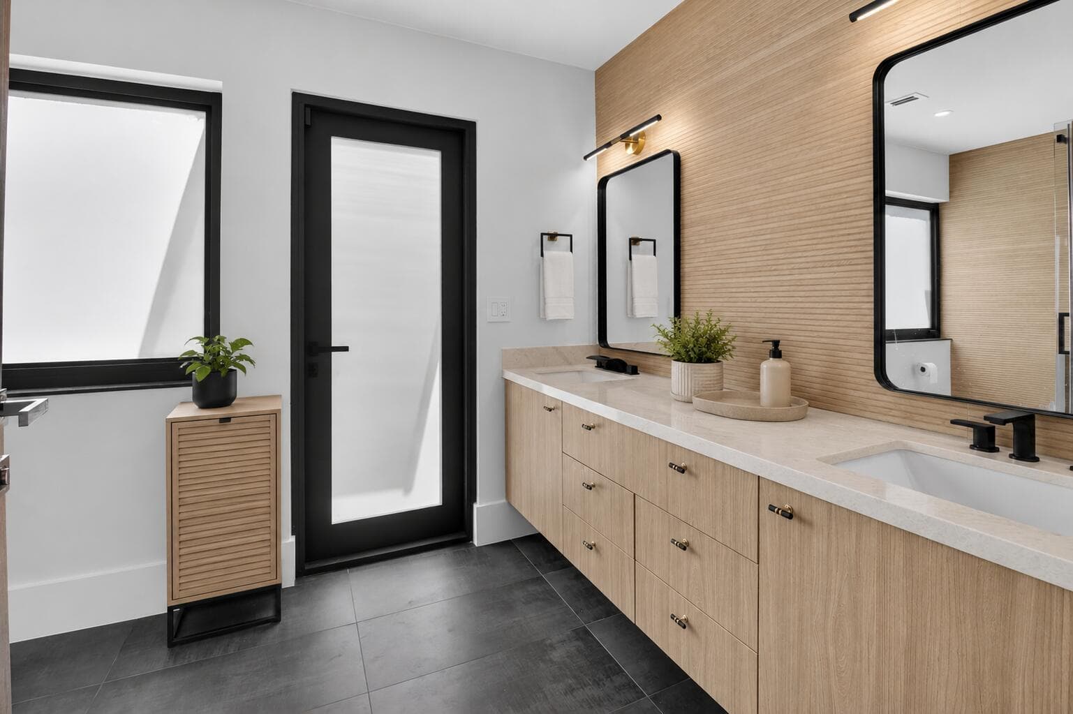 Primary Bathroom 1 VS