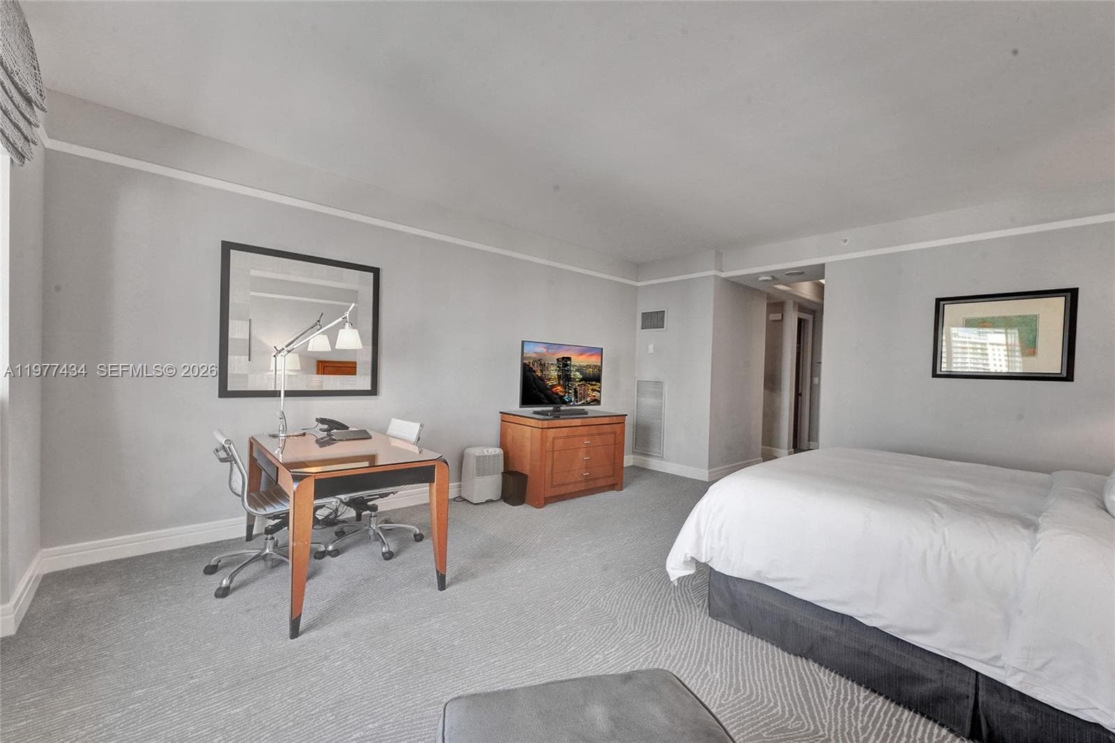 Four Seasons Condo Hotel · #3308 in Miami - Photo 12