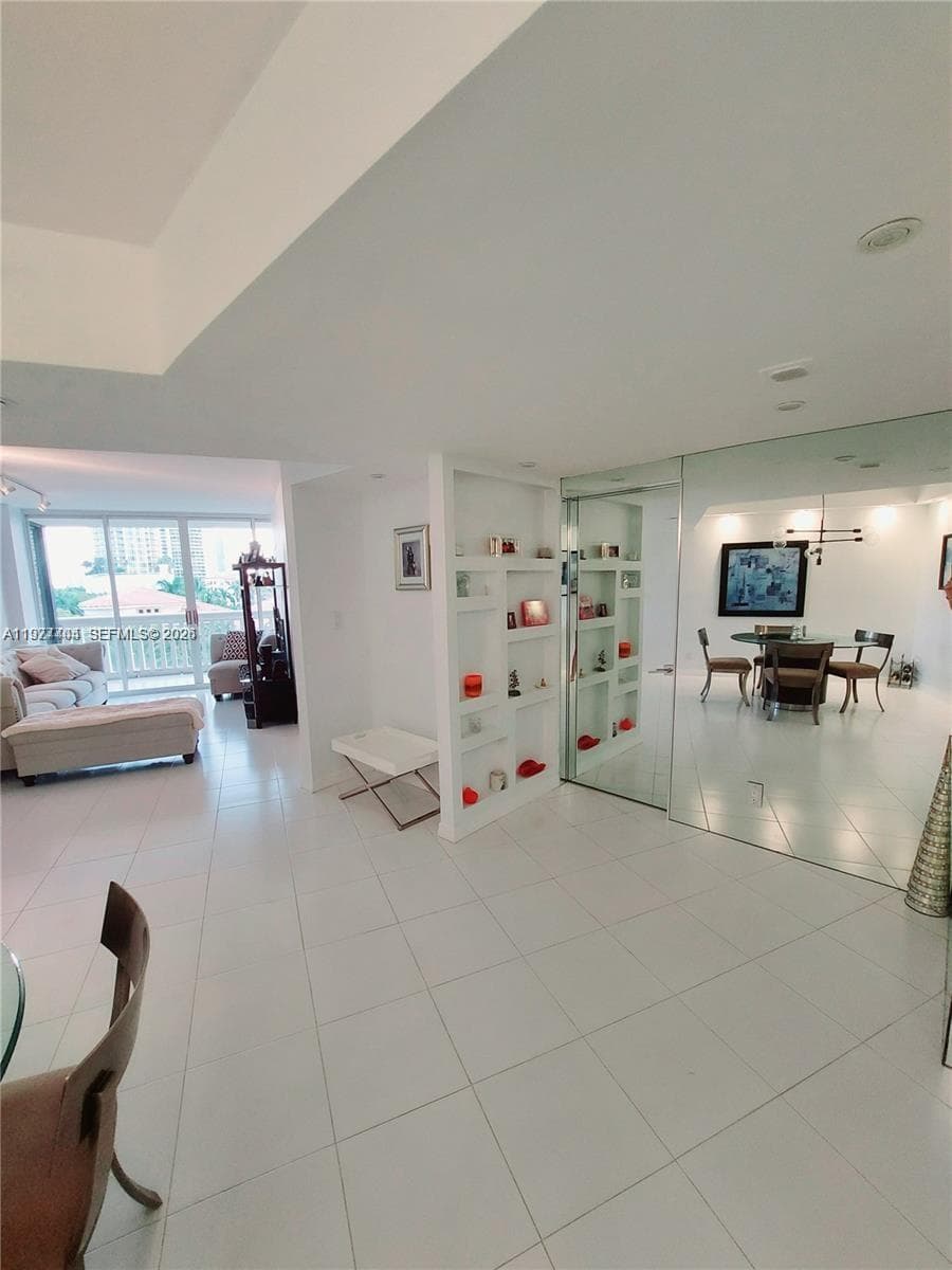 1000 WILLIAMS ISLAND · #508 in Aventura - Photo 3