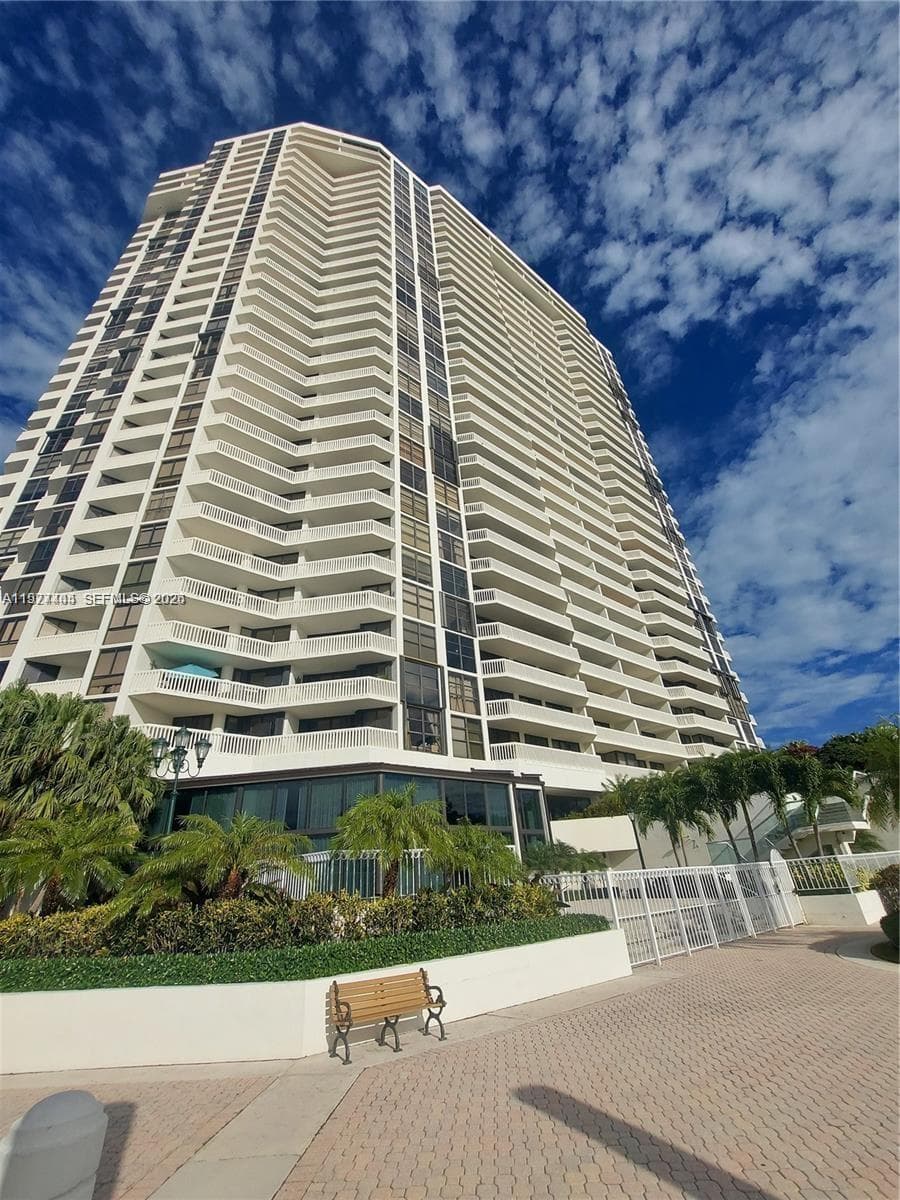 1000 WILLIAMS ISLAND · #508 in Aventura - Photo 1