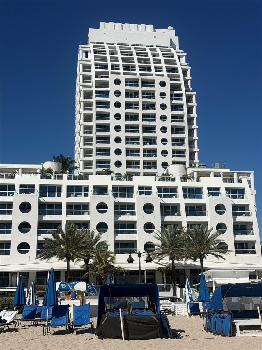 Conrad Fort Lauderdale · #R2201 in Fort Lauderdale - Photo 1