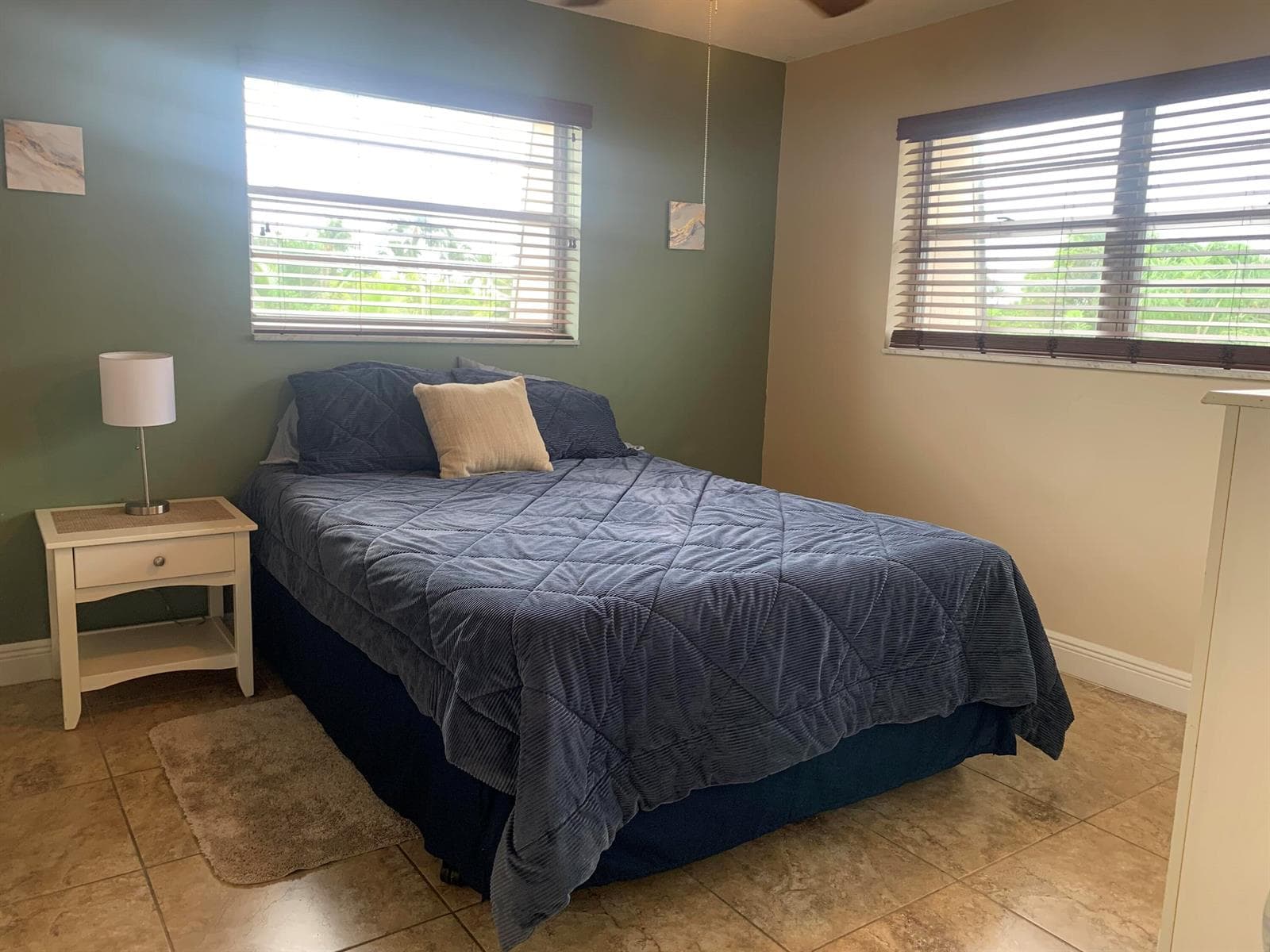 13) Second Bed