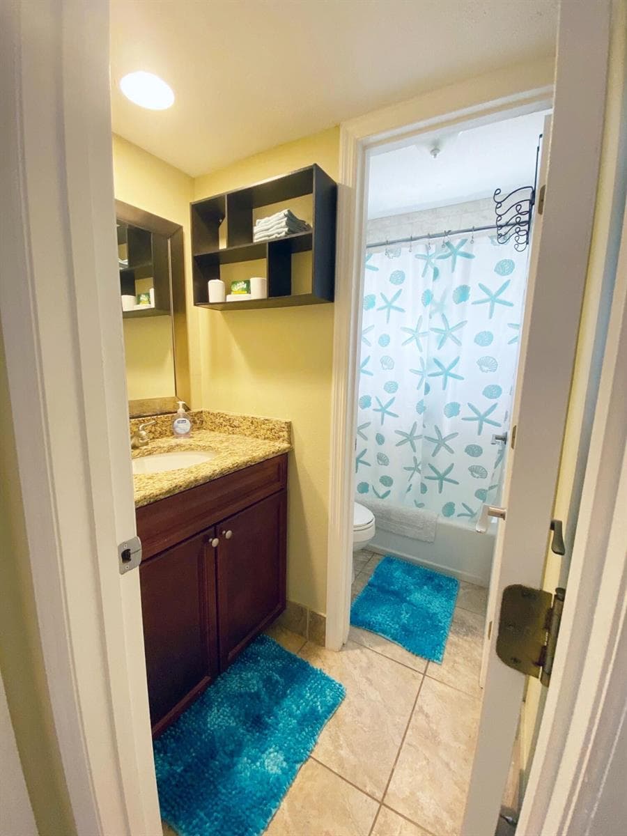 14) Bathroom I