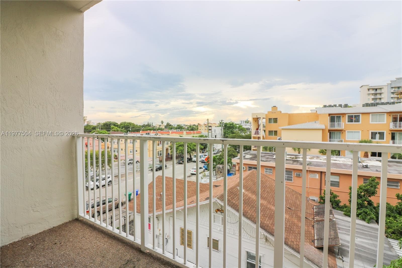 RIVER BREEZE CONDO · #403 in Miami - Photo 2