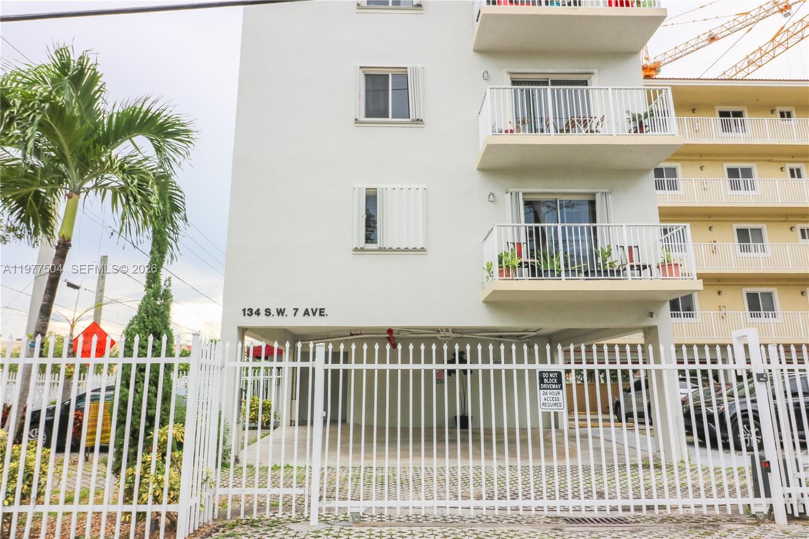 RIVER BREEZE CONDO · #403 in Miami - Photo 3