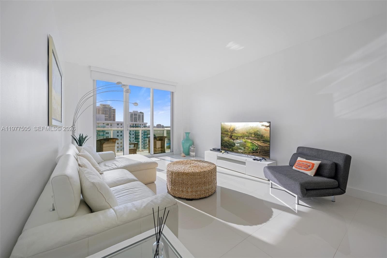 Ocean Reserve · #PH-14 in Sunny Isles Beach - Photo 3