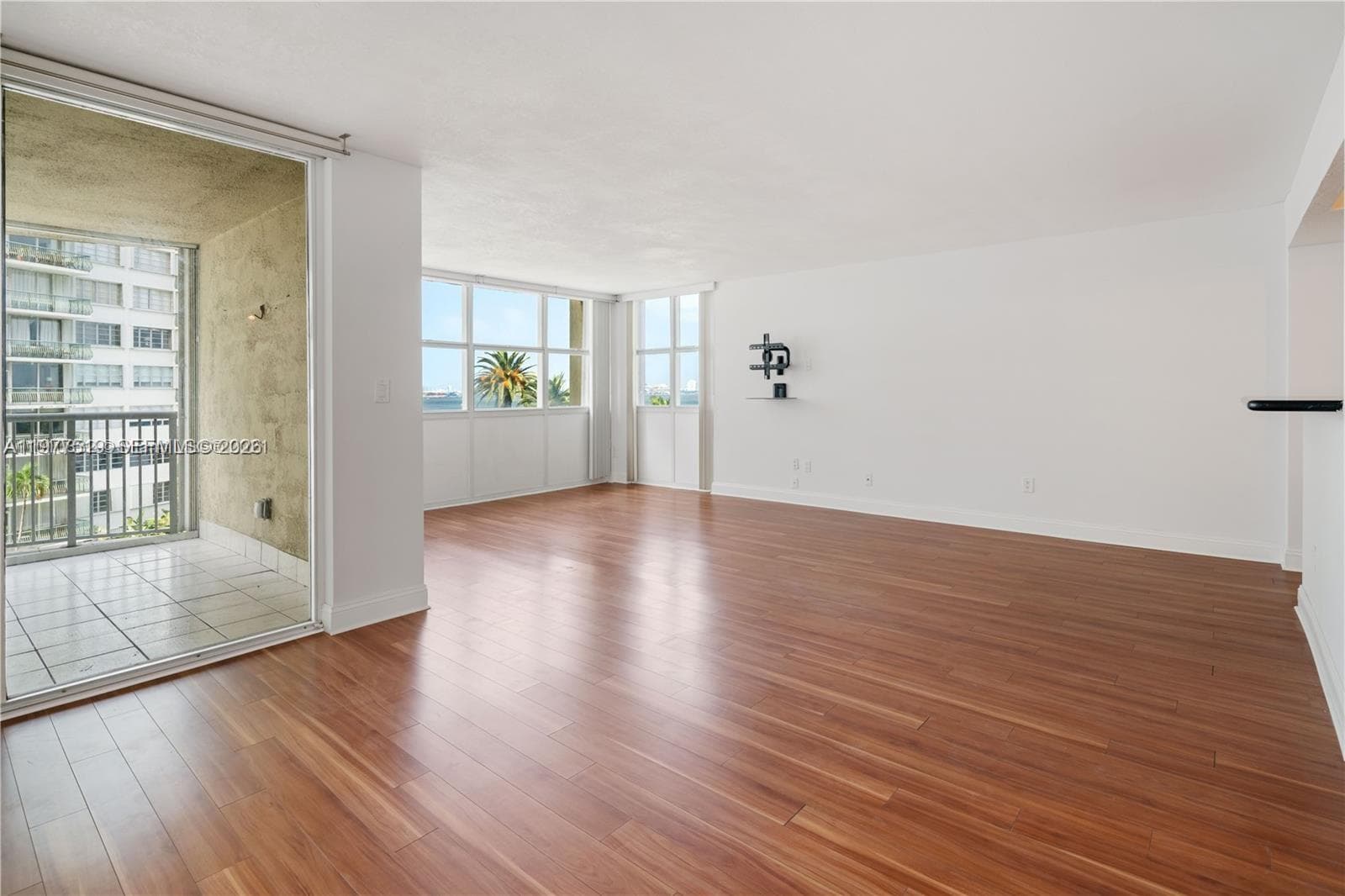 BAYSHORE PLACE CONDO · #505C in Miami - Photo 1
