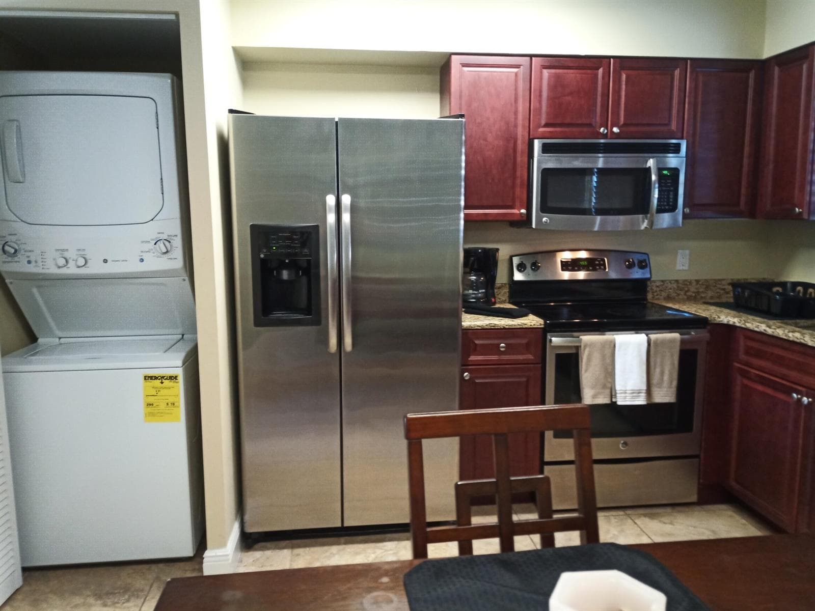 7) Kitchen IV