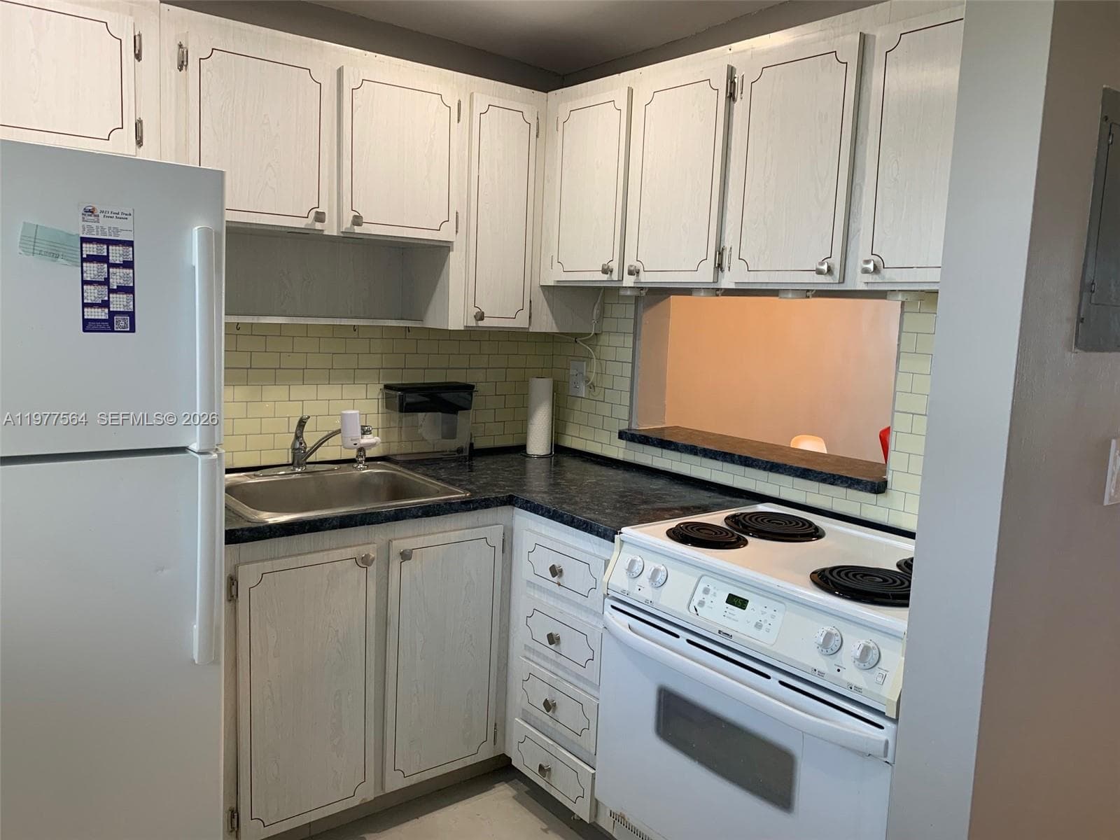POINT EAST SEC 4 CONDO · #R105 in Aventura - Photo 17