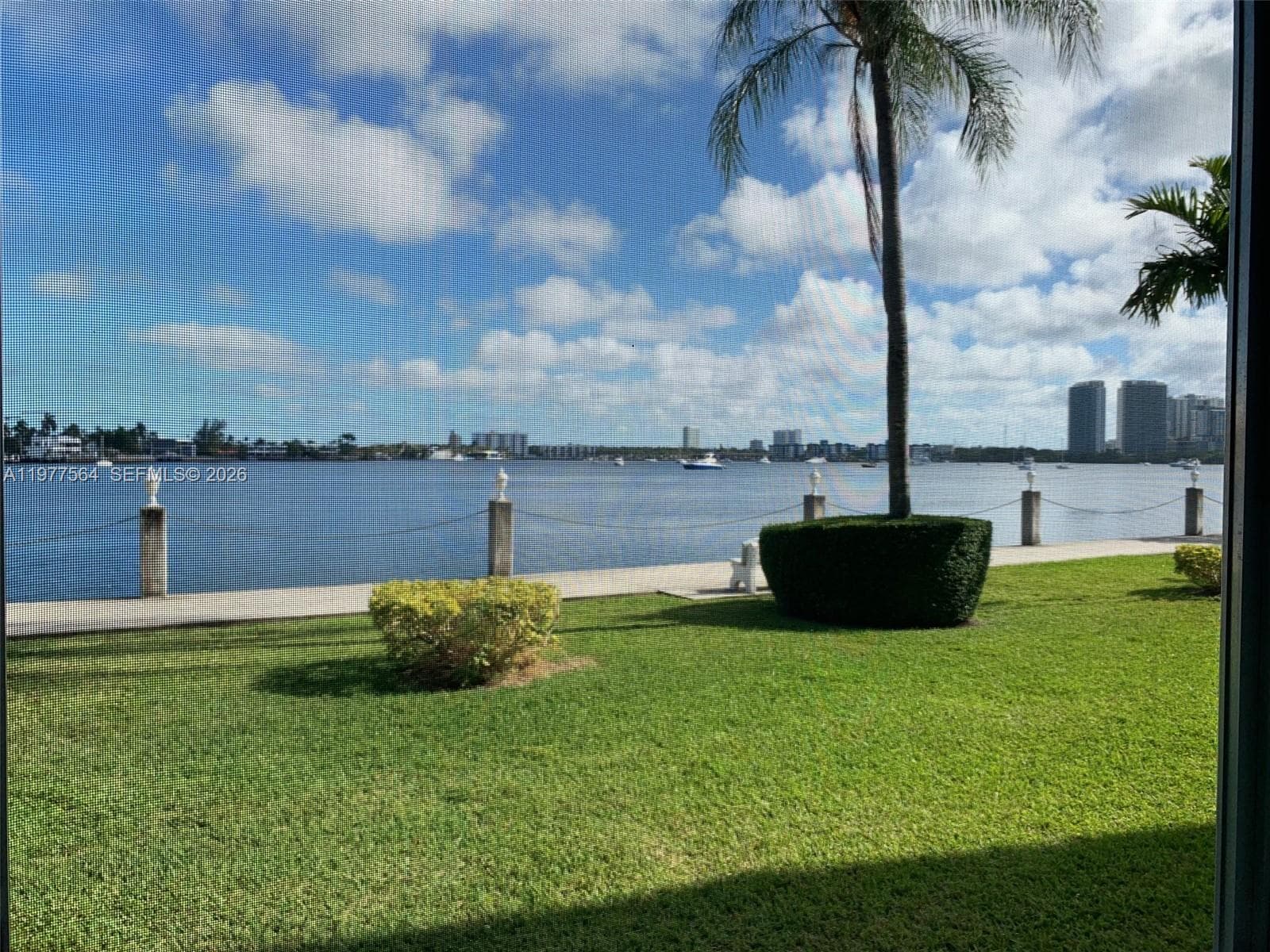 POINT EAST SEC 4 CONDO · #R105 in Aventura - Photo 22