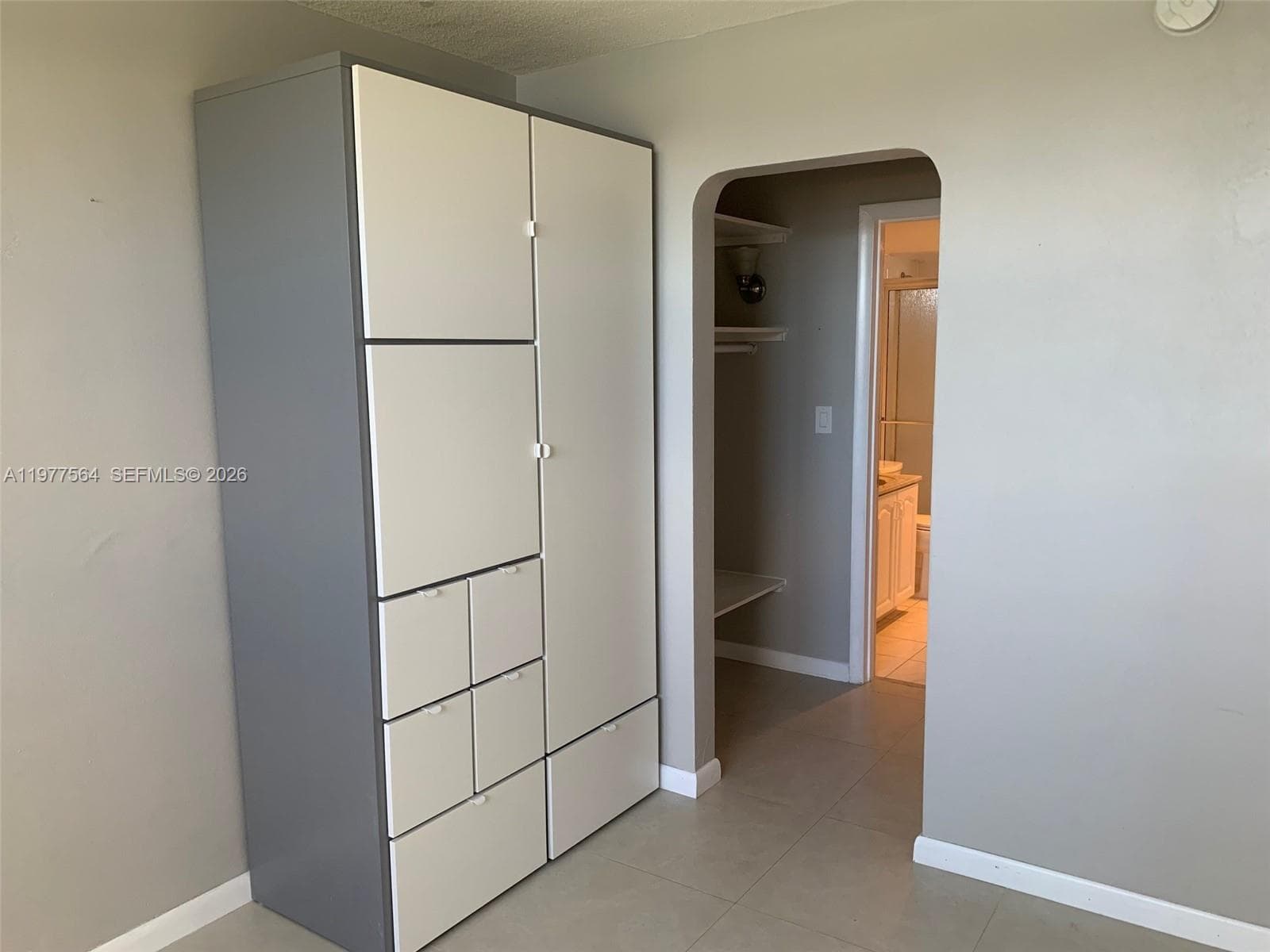 POINT EAST SEC 4 CONDO · #R105 in Aventura - Photo 10