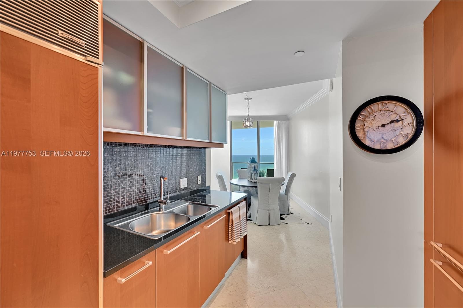 OCEAN PALMS CONDO · #2807 in Hollywood - Photo 38