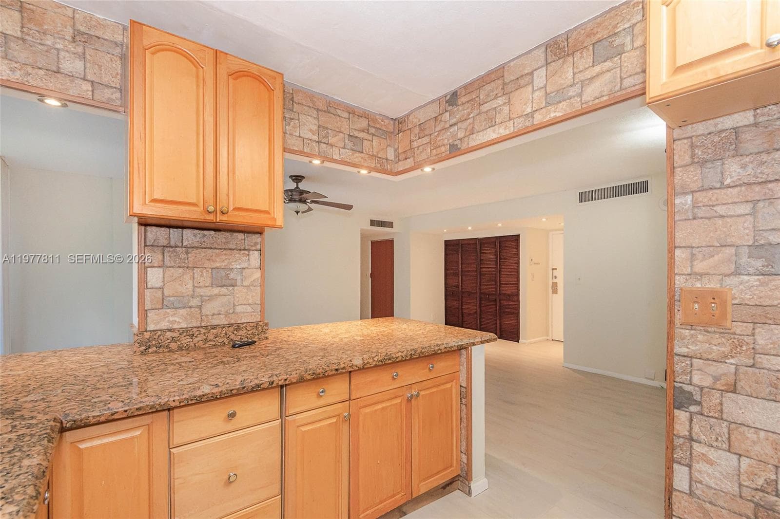 PLAZA OF AMERICAS CONDO P · #102 in Sunny Isles Beach - Photo 7