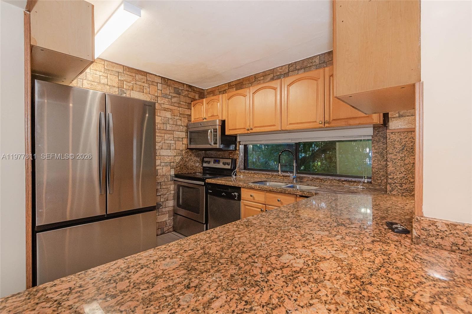 PLAZA OF AMERICAS CONDO P · #102 in Sunny Isles Beach - Photo 8