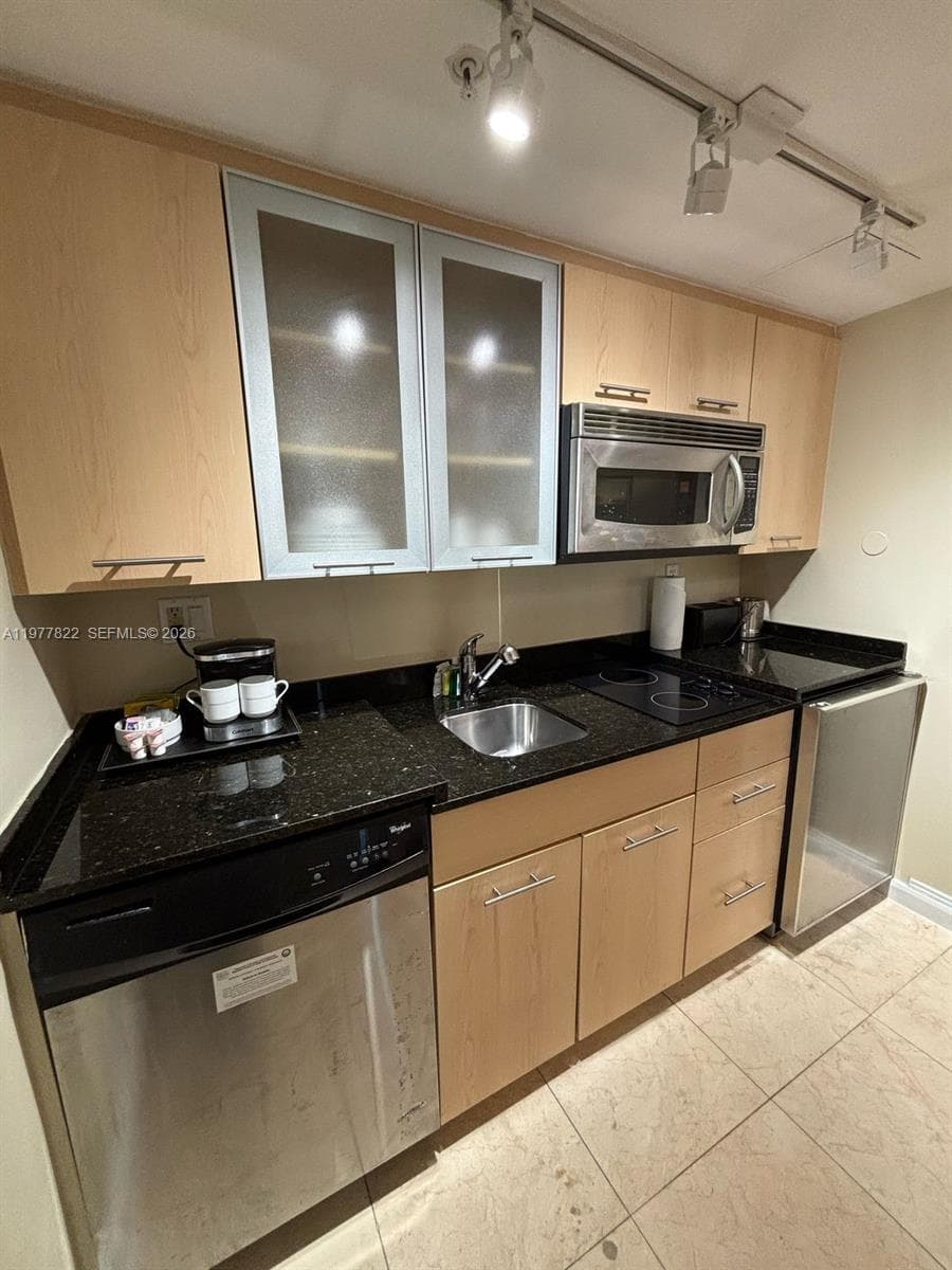 GALLERY ONE · #302 in Fort Lauderdale - Photo 26