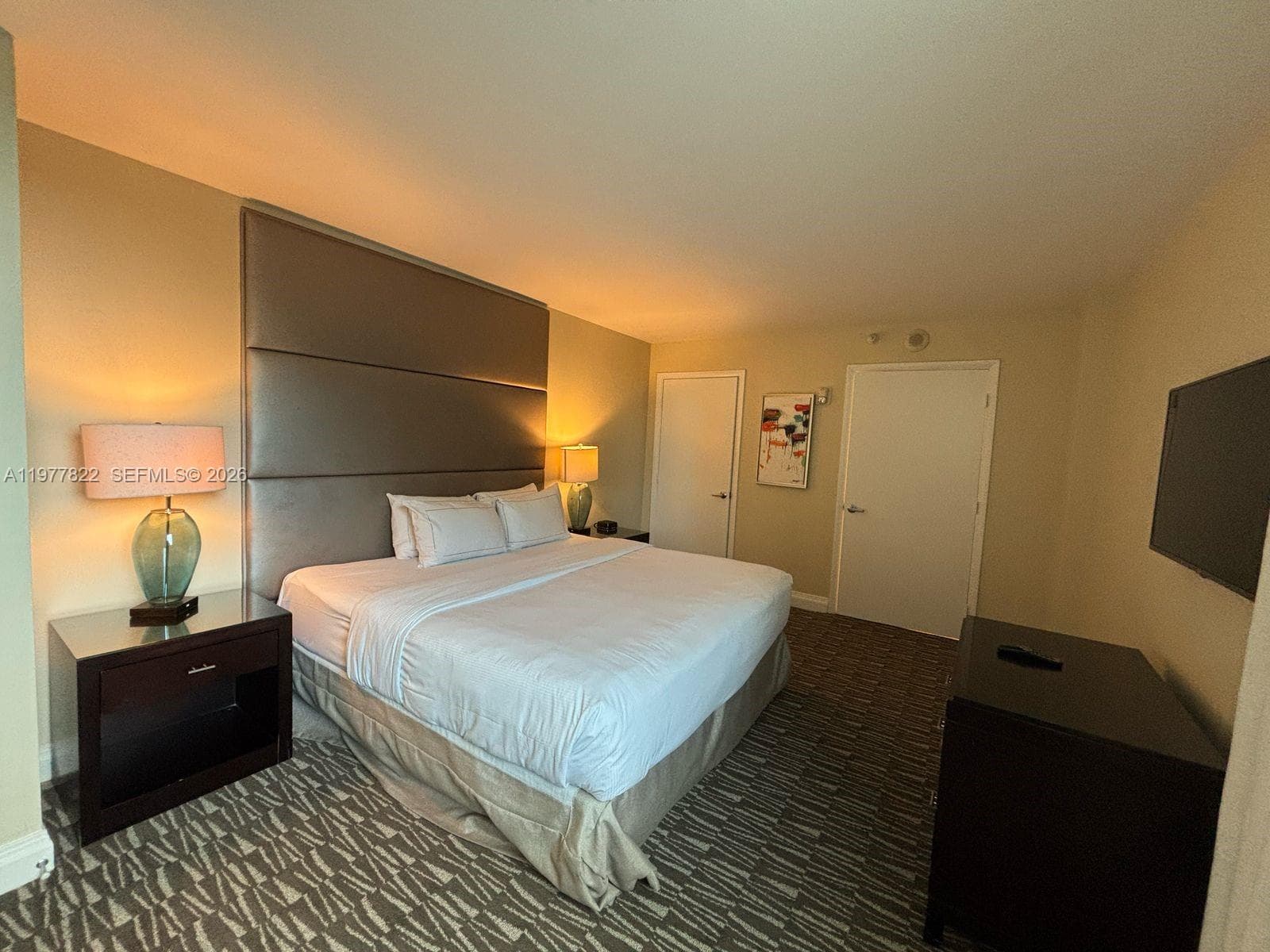 GALLERY ONE · #302 in Fort Lauderdale - Photo 7