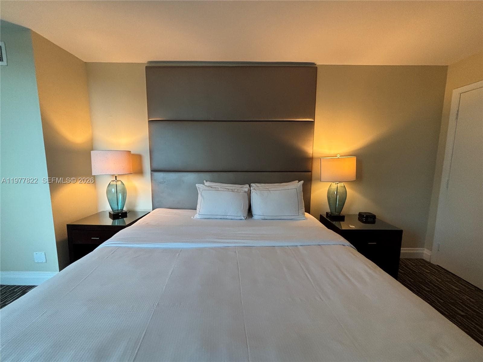 GALLERY ONE · #302 in Fort Lauderdale - Photo 3